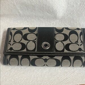 Coach Monochrome Signature Wallet